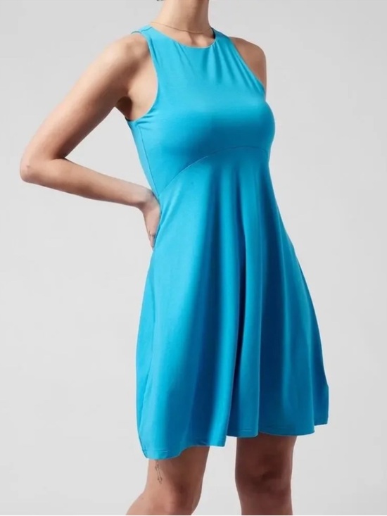Athleta Dresses & Skirts - Athleta Santorini Thera Dress In Aqua/Sky Blue Size XS